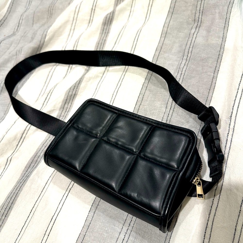 Amanda Uprichard black leather crossbody/belt bag
